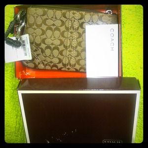 Reduced New in Box-Coach Signature collection