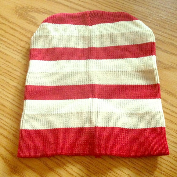 🎯SALE🎯 Beanie - Picture 1 of 1