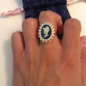 SOLD**Disney Couture Cinderella ring