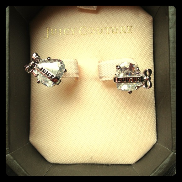 Brand new Juicy Couture heart banner earrings!