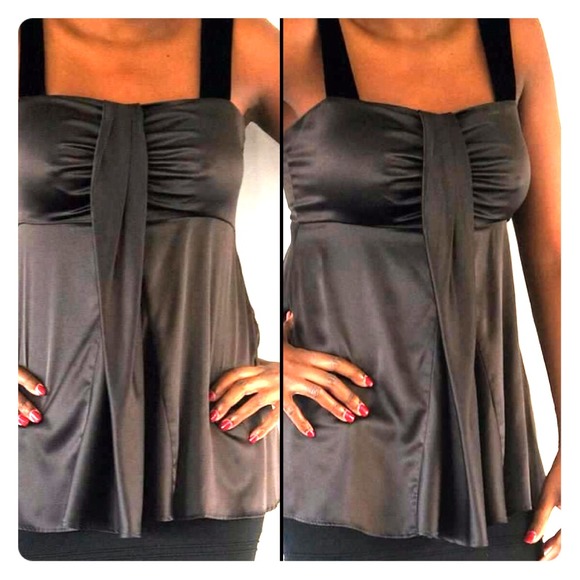 Vera Wang Tops - Simply Vera, by Vera Wang size 8 velvet straps