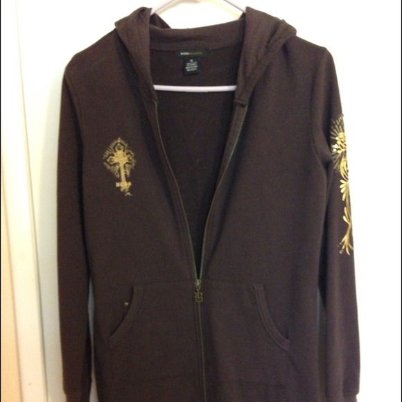 BCBG sweater