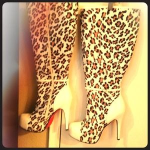 💝Holding💝for Mele until 2/22/13 Boots