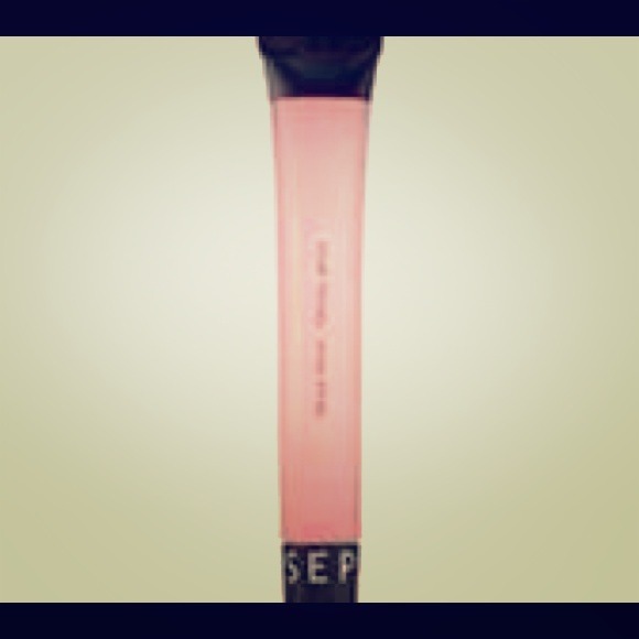 Lip gloss