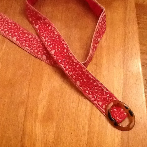 Lilypod belt. Size medium.