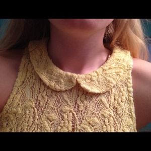 Cute forever21 collared top