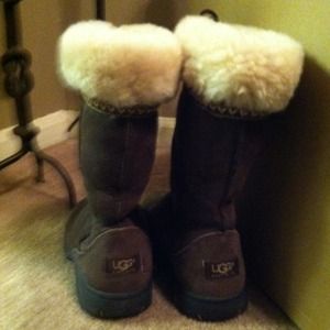 Ugg ultimate cuff boots