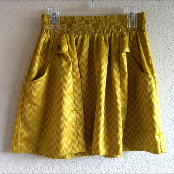 Yellow Herringbone Twirl Skirt w/ Front Pockets