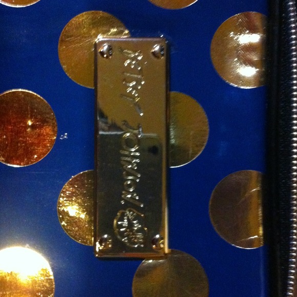 Betsy Johnson iPad case - Picture 2 of 4
