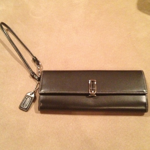 Original coach wallet wristlet