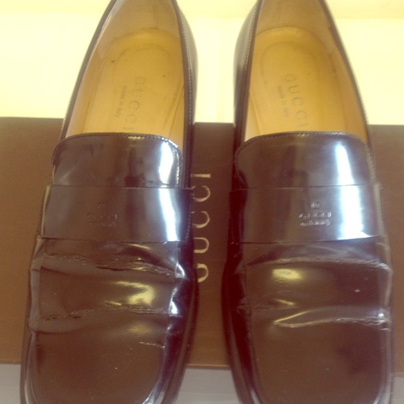 Authentic Gucci moccasin - Picture 1 of 4