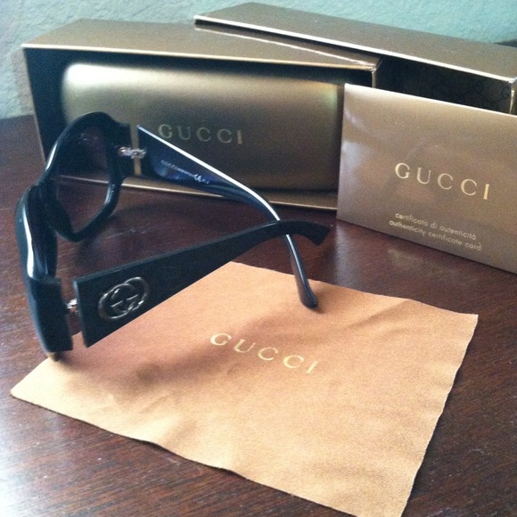 Gucci sunglasses - Picture 3 of 3