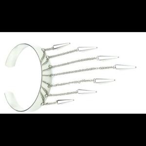 Silver alloy adjustable upper arm cuff.