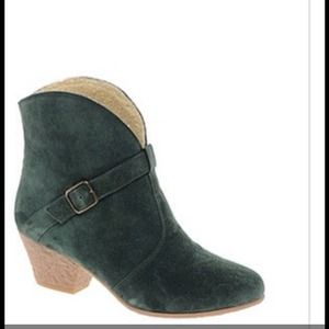 Sold!📍Sessun eska Green heeled buckle ankle boots