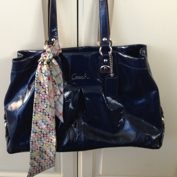 Coach Ashley blue patent leather shoulder bag