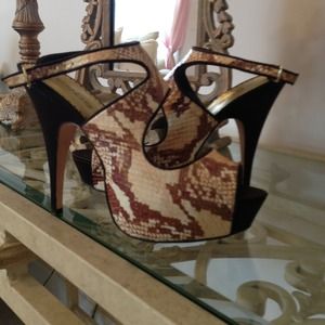 Bebe snakeskin sandal