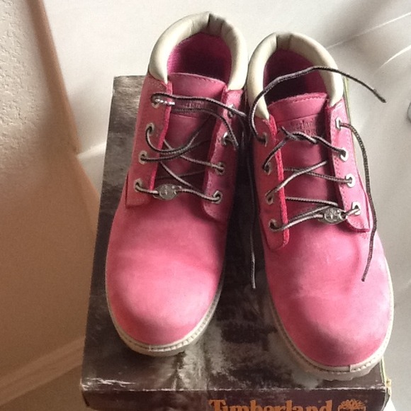 *sold to tribalsister**Pink Timberlands