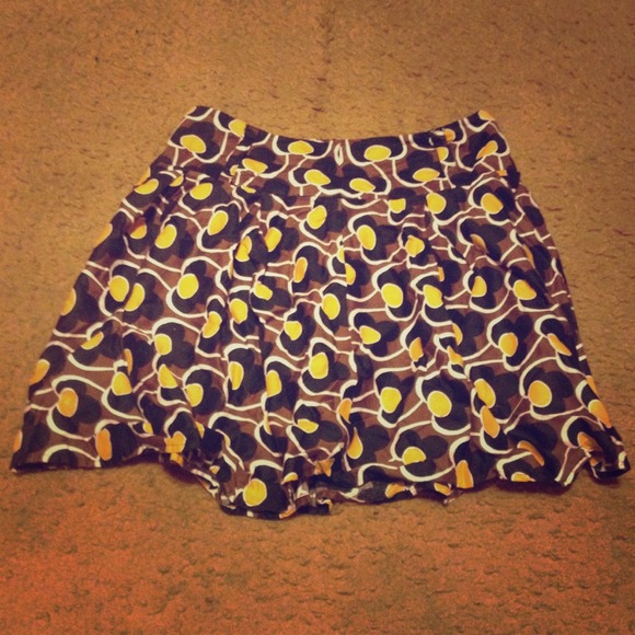 Vintage high waisted skirt