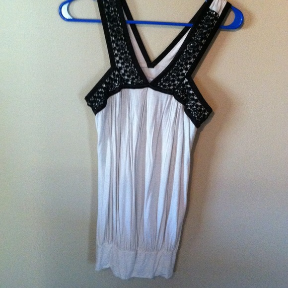 White tank with black crochet