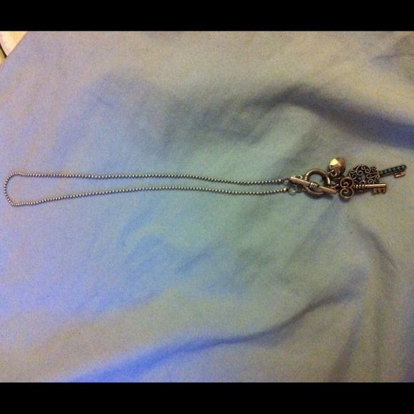 Necklace - Picture 2 of 2
