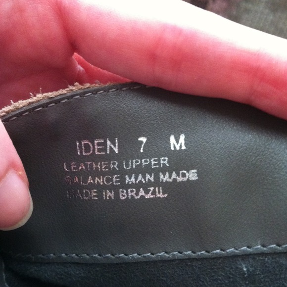 Leather taupe/grey boots size 7 - Picture 3 of 4