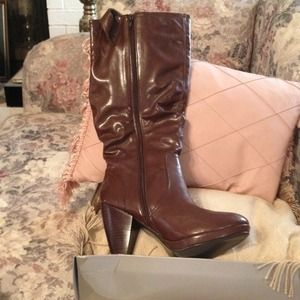 Brown boots