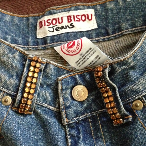 Jeans not full length - Picture 2 of 4