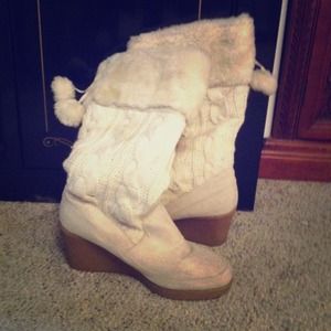 American Eagle sweater boots-Reserved: upsnowgirl
