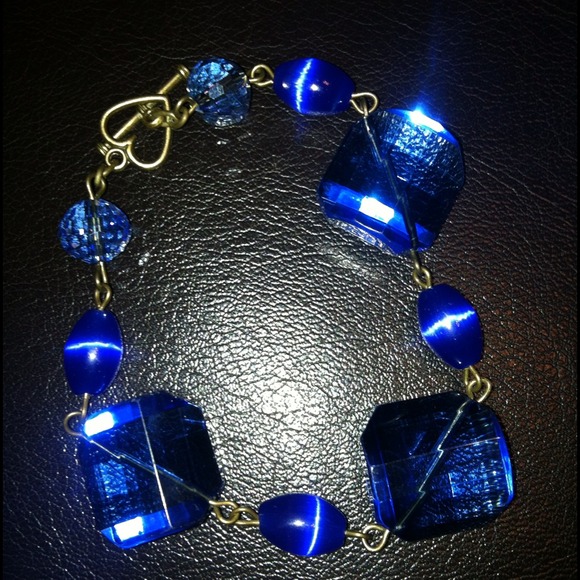 SOLD - Picture 2 of 4