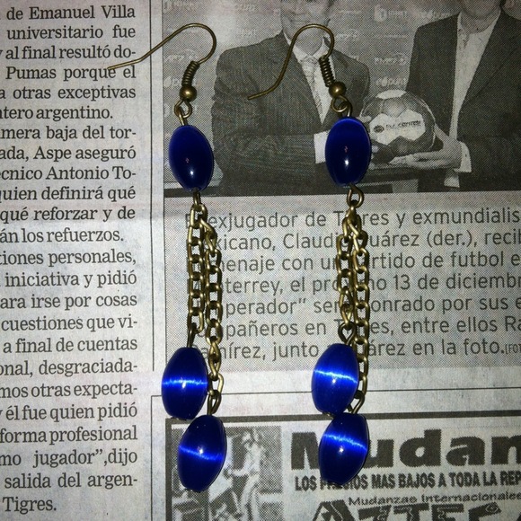 SOLD - Picture 3 of 4