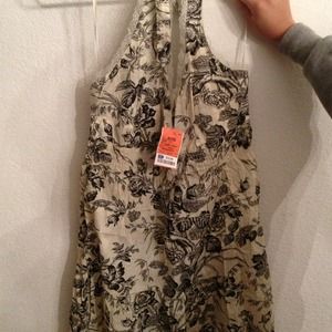 Nwt! Medium halter dress