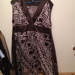 Bundle trade: Print dress & gray scarf
