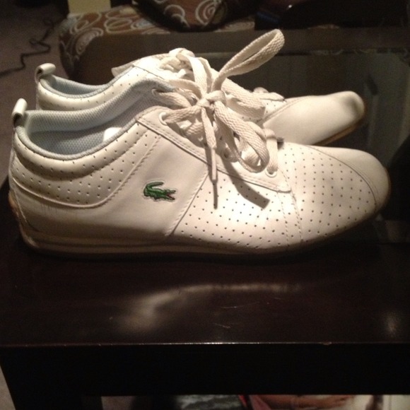 👟LACOSTE TENNIS SHOES