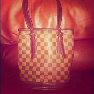 Louis Vuitton Handbags - 🚫SOLD🚫 Louis Vuitton Damier Ebene Bucket Louis Vuitton Handbags - 🚫SOLD🚫 Louis Vuitton Damier Ebene Bucket
