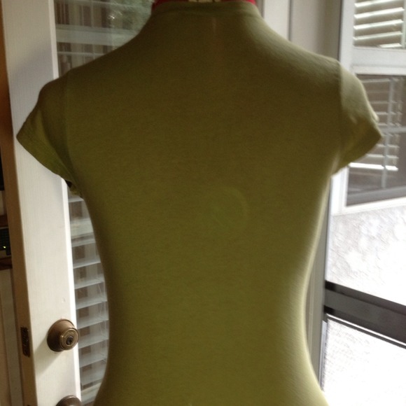 Top - Picture 2 of 2