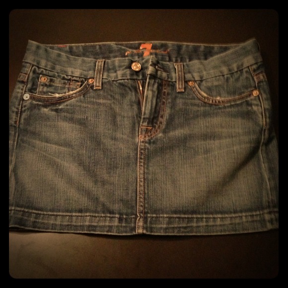 Price ✂✂✂😃Denim mini skirt