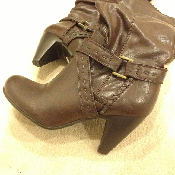 Shoes - Knee high dark brown high heel boots in size 6.5 Shoes - Knee high dark brown high heel boots in size 6.5