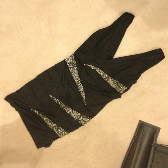 Deep V beaded/embellished bodycon dress size L