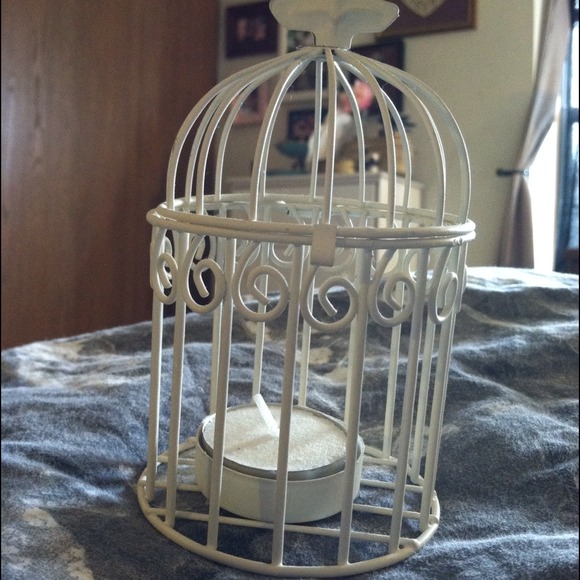 Traded - Picture 2 of 2