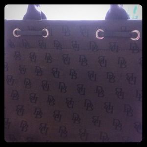 Dooney and Bourke purse