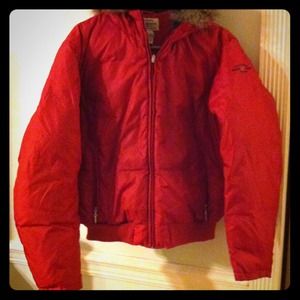 Red Barely Worn Polo Jacket⛄ Take Offers or Trades