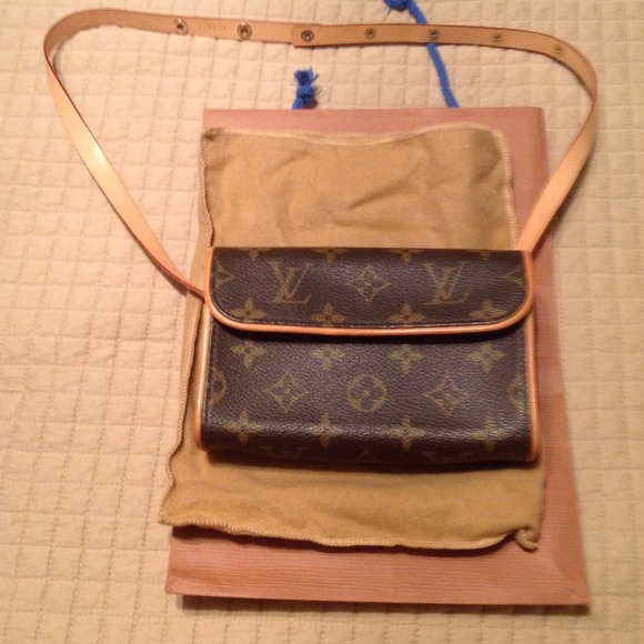 !!!!!SOLD!!!!!!   Authentic Louis Vuitton