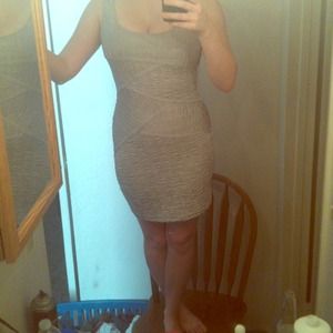Another super sexy, curve complimenting dress!