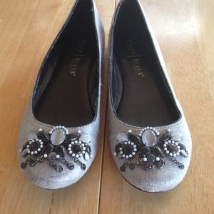 White House Black Market Flats Size 8
