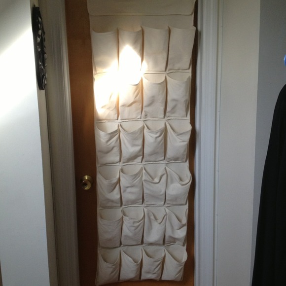 ❌❌SOLD❌❌ bundle Over door shoe rack