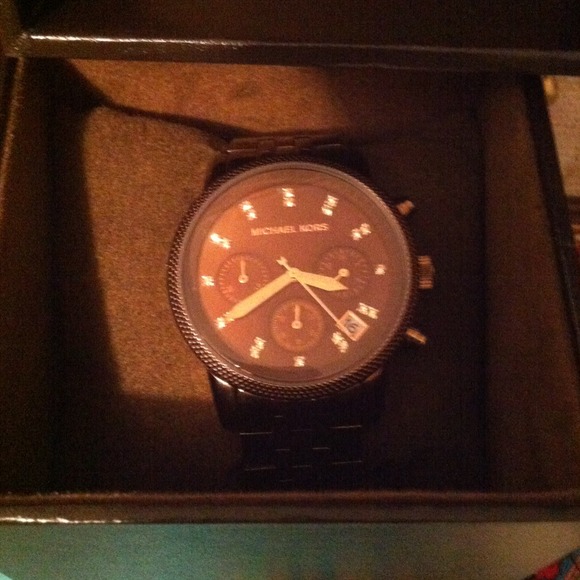 Michael Kors brown watch - Picture 1 of 3