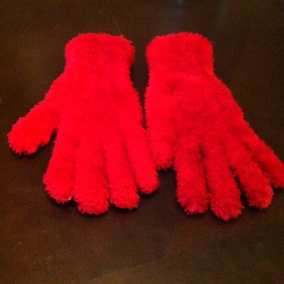 Red Fluffy Mittens - Picture 1 of 1