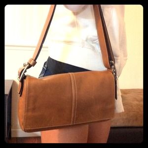 RESERVED @Luly1229.Authentic camel color Coach bag