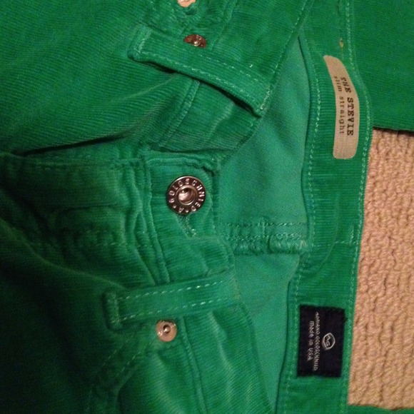 Green cords from AG. Skinny, amazing fit. NWOT - Picture 1 of 4