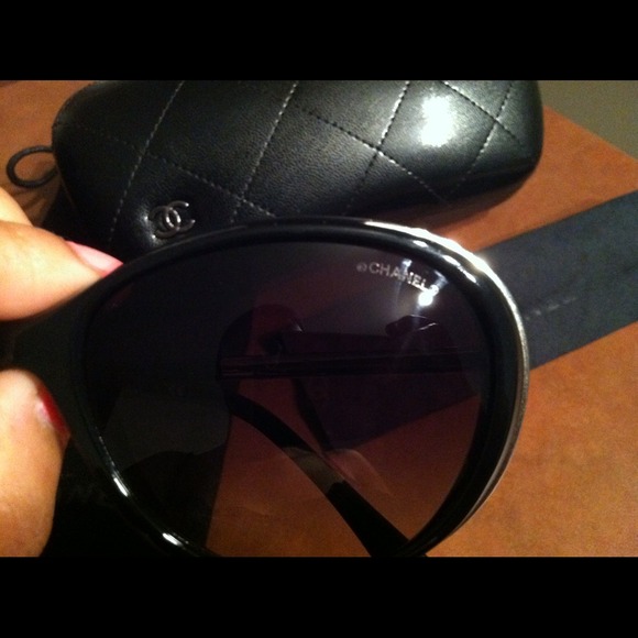 Authentic Chanel CH 6037 2012 collection glasses - Picture 2 of 4